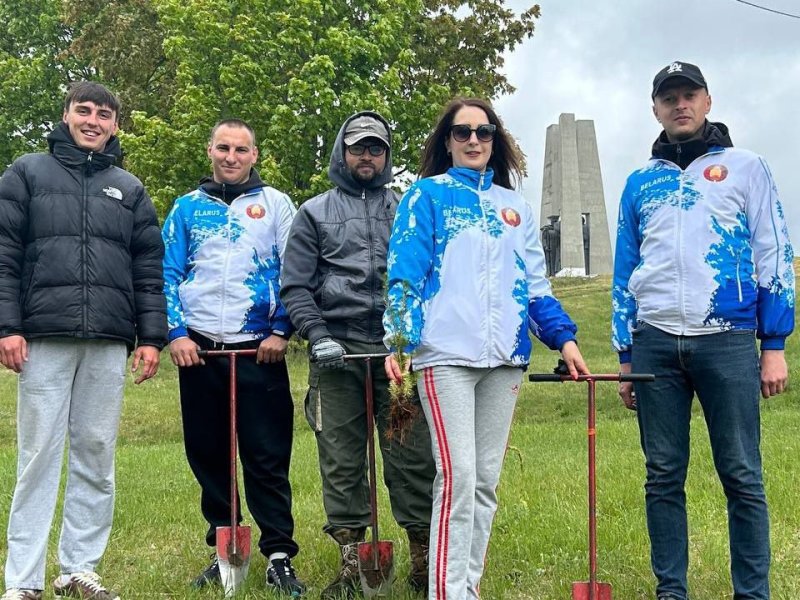 К новым вершинам Как отметили профессиональный праздник работники физической культуры и спорта Зельвенщины